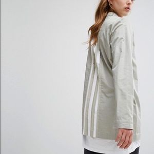 Adidas Originals Long-sleeve with Pleated Back